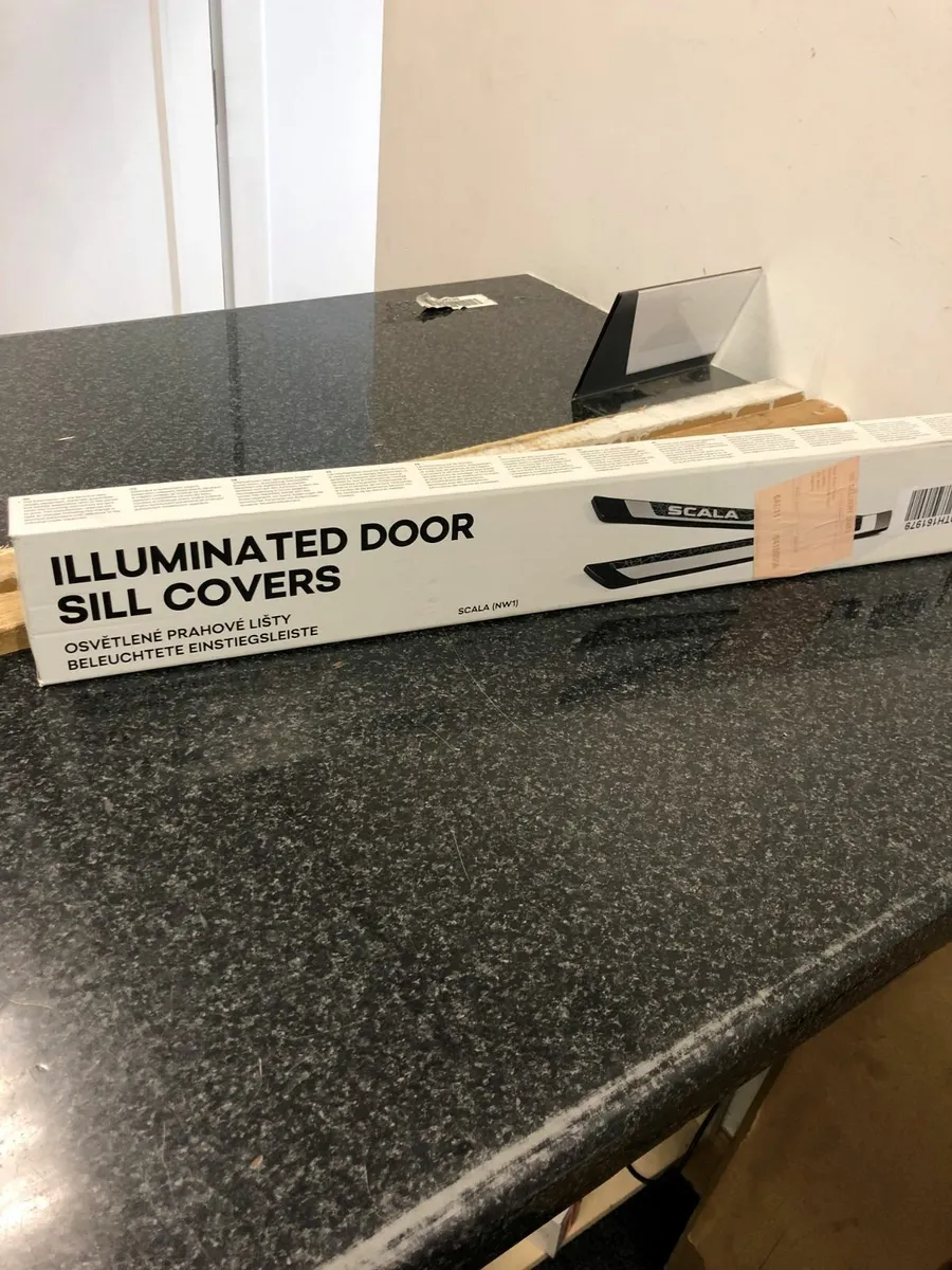 Skoda Scala Illuminating sill covers