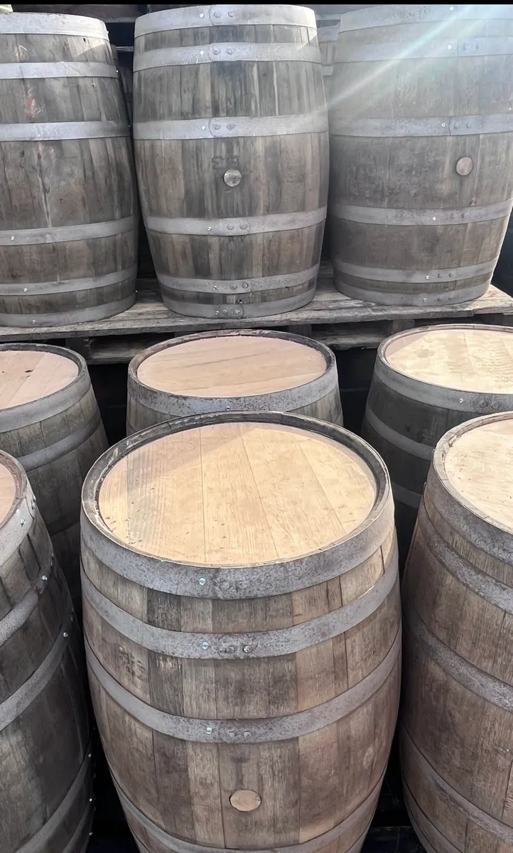 Super clean whiskey barrels - Image 3
