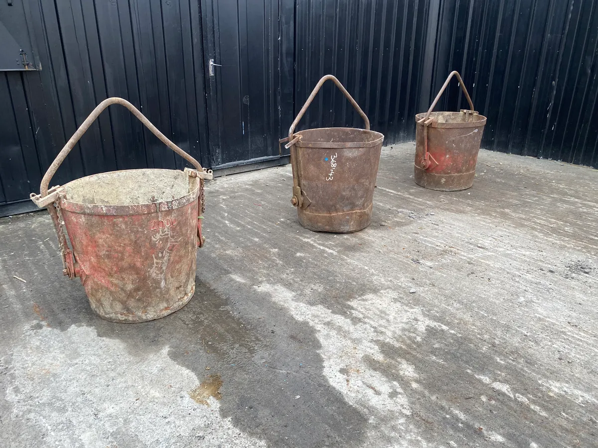 Choice of 3 Concrete Buckets - Image 1