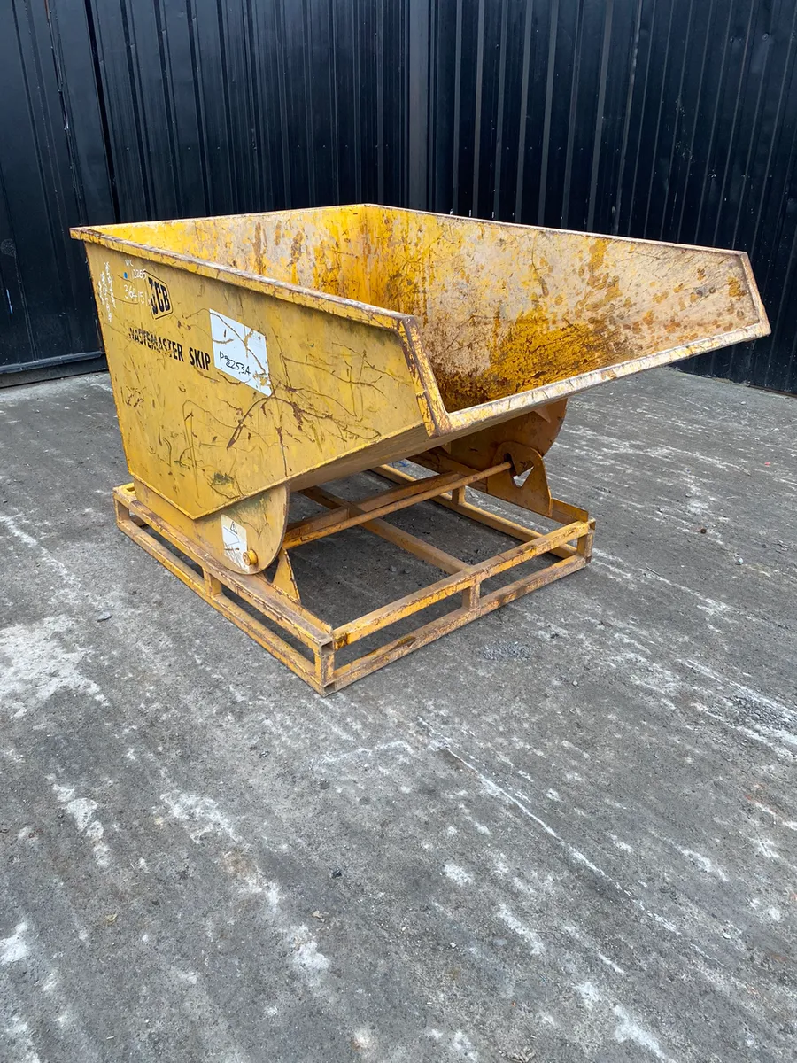 Tipping Skip - Image 1
