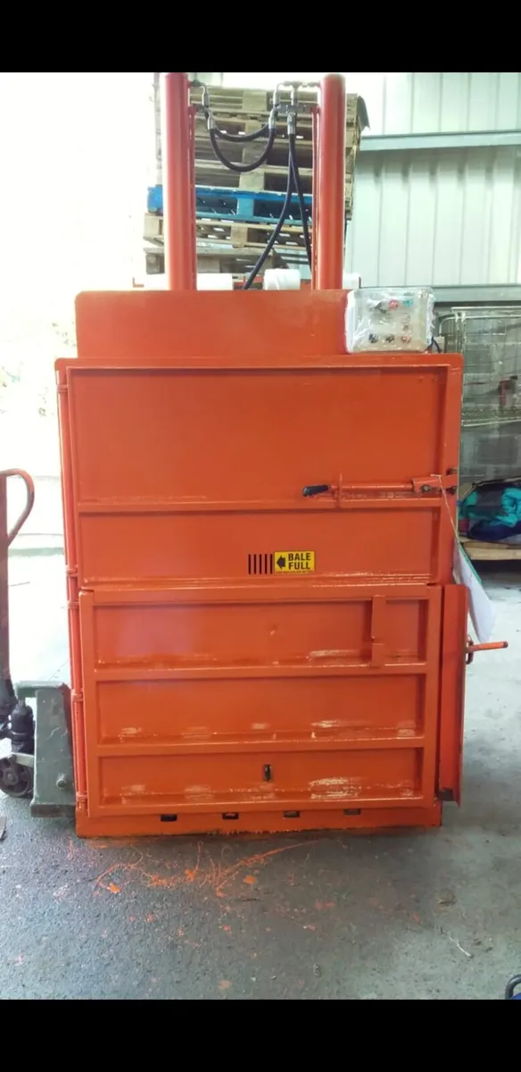 Cardboard baler compactor 150/200kg - Image 2