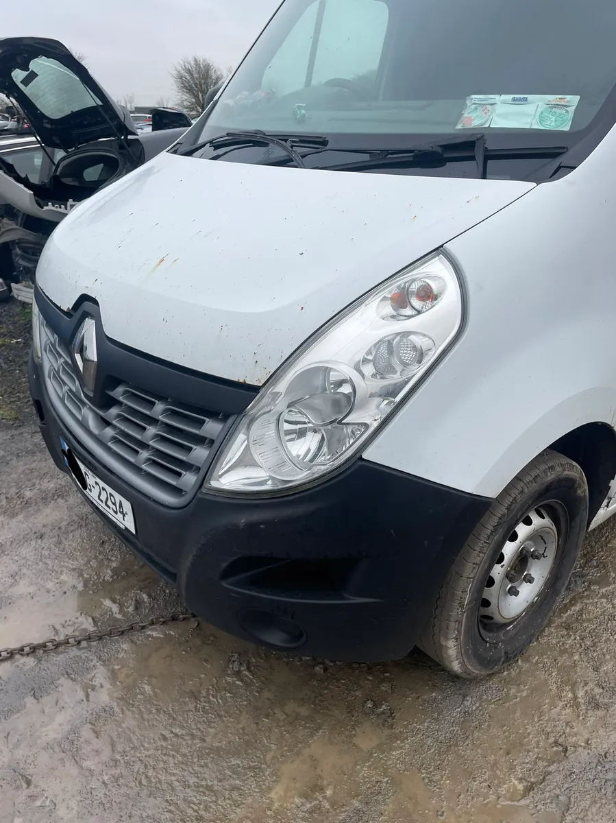 172 Renault master full fronts for sale - Image 2