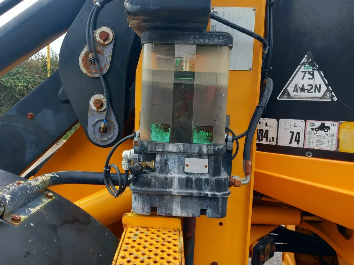 Jcb 416 loading shovel - Image 4