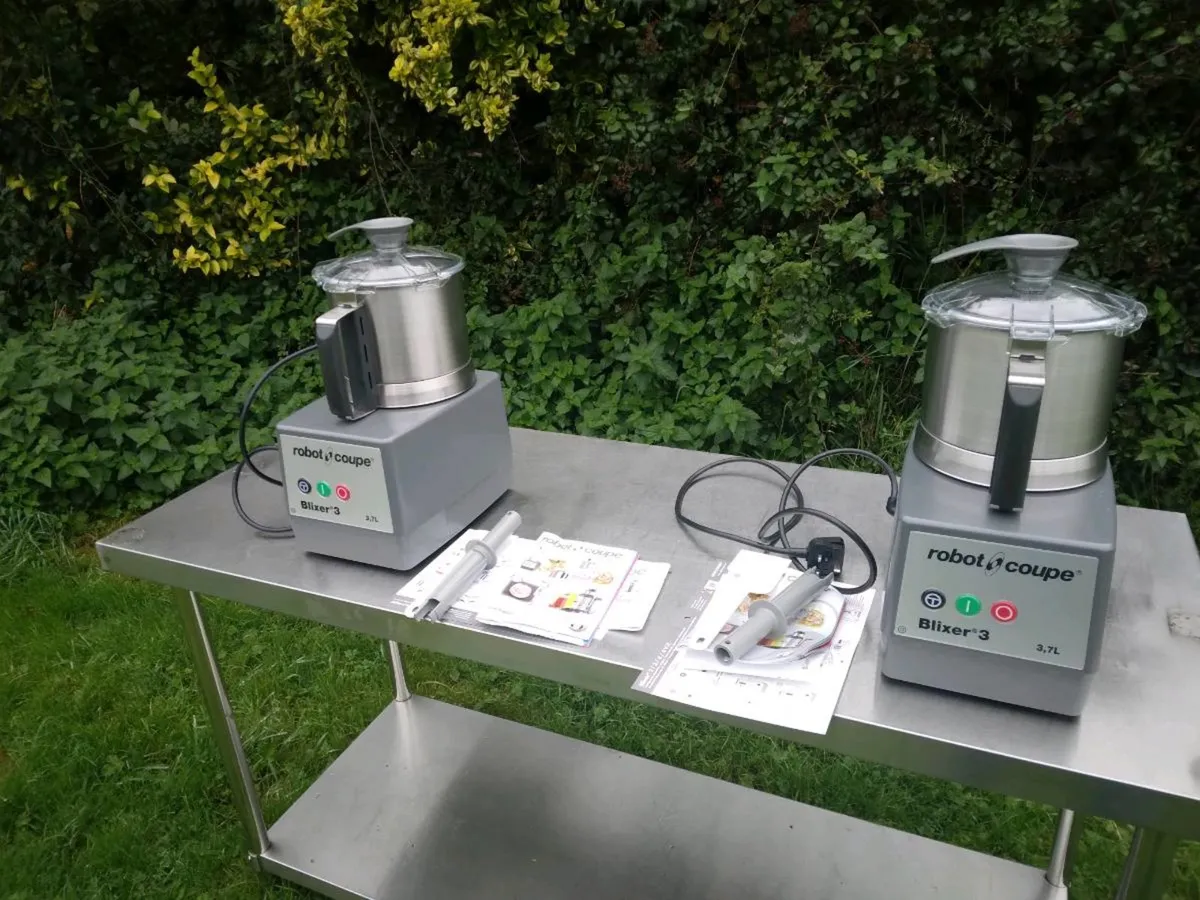 Robot coupes galore - Image 3