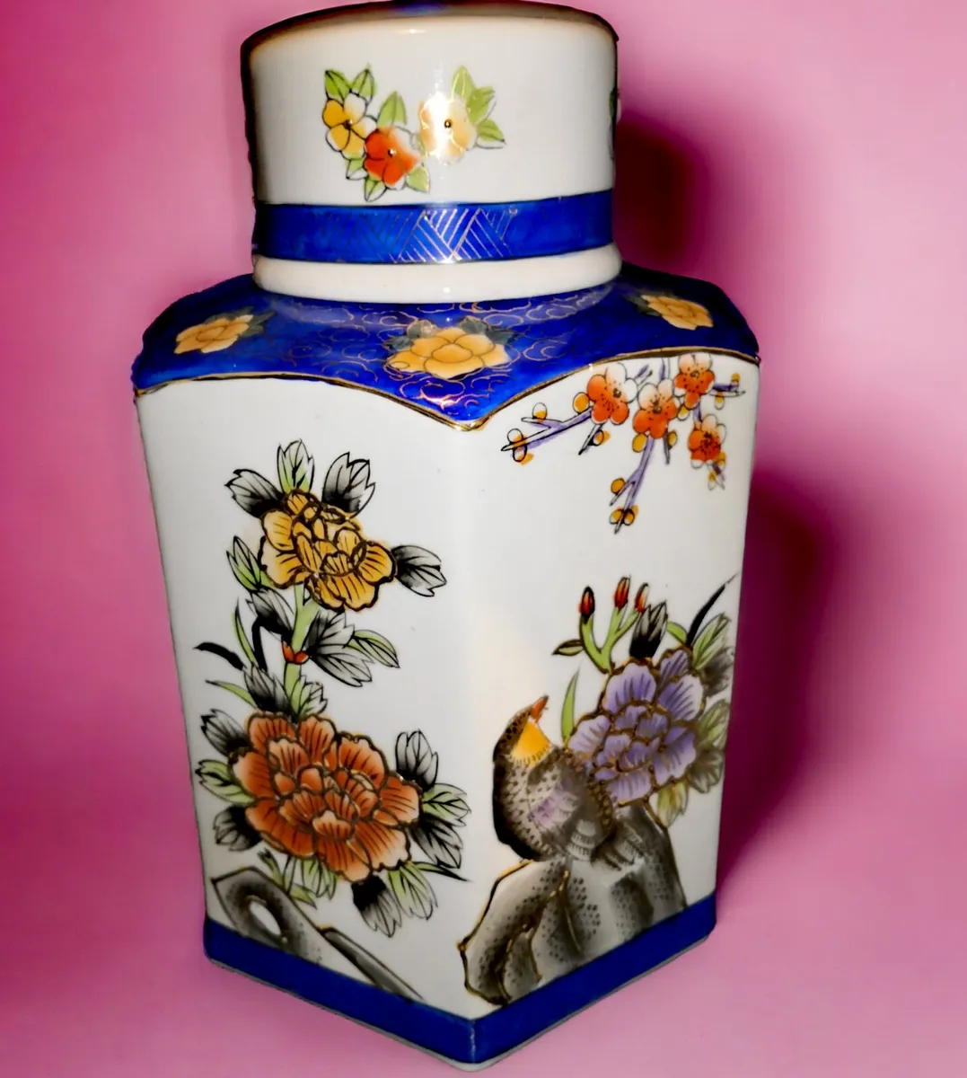 Large Chinese canister /ginger jar - Image 1