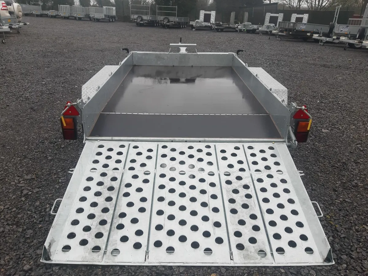 IFOR WILLIAMS  14' x 6'  TRI AXLE PLANT TRAILER - Image 3