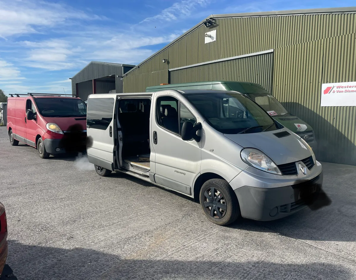 2012 Renault traffic vans for dismantling