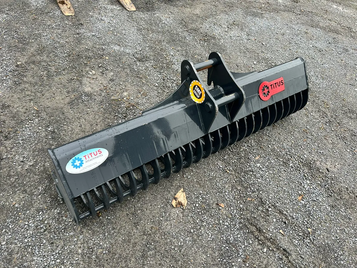 **Riddle bucket for 3t Excavator** - Image 3