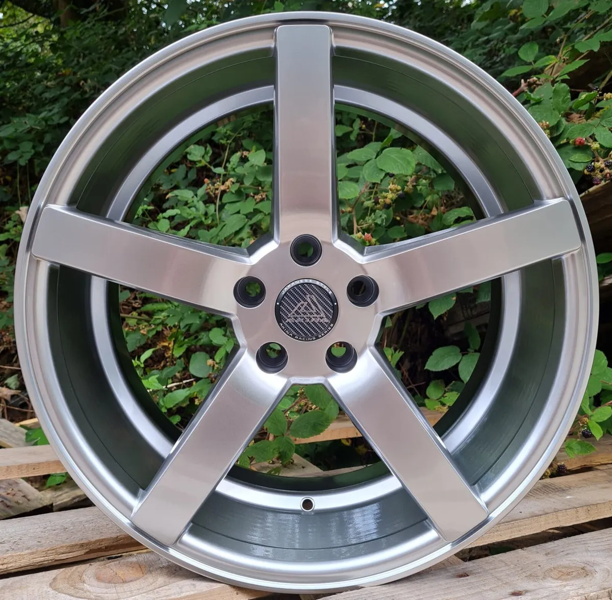 18” magnums 5x112 alloys & tyres offer 3 colours - Image 3