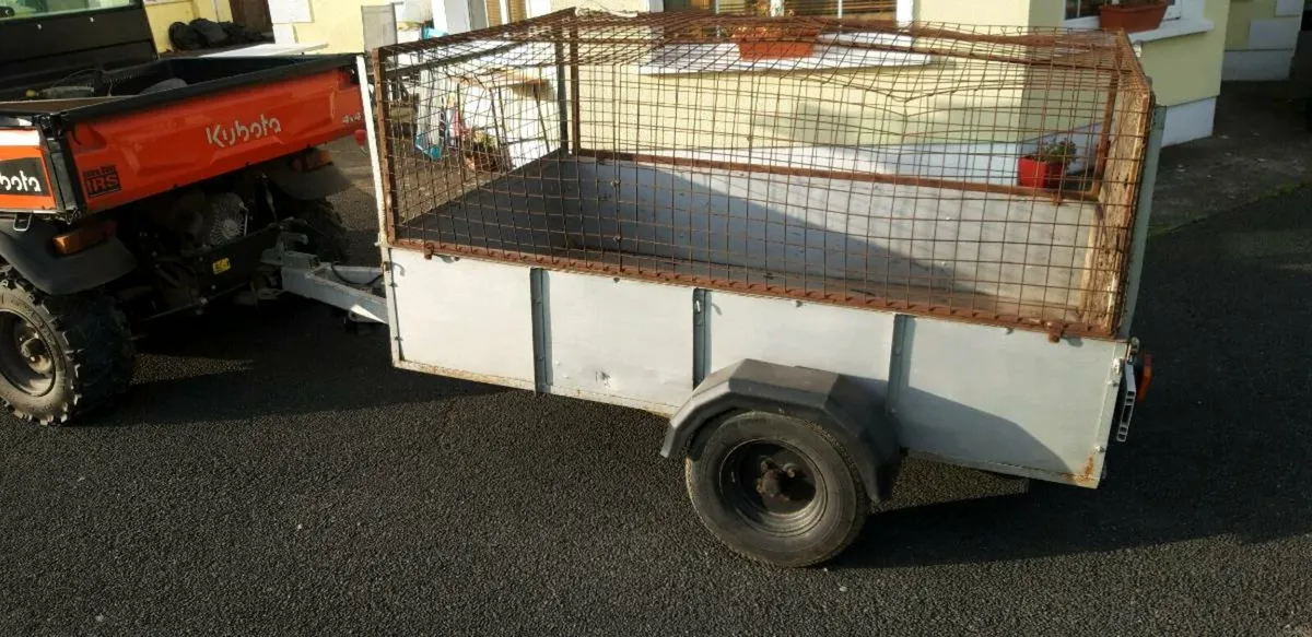 Quad  livestock trailer - Image 1