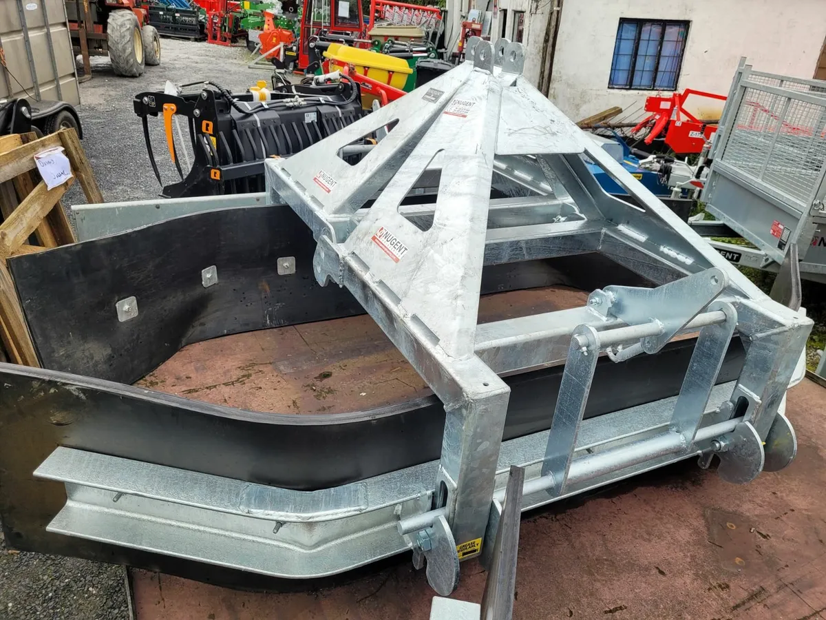 Yard scrapers - Image 2