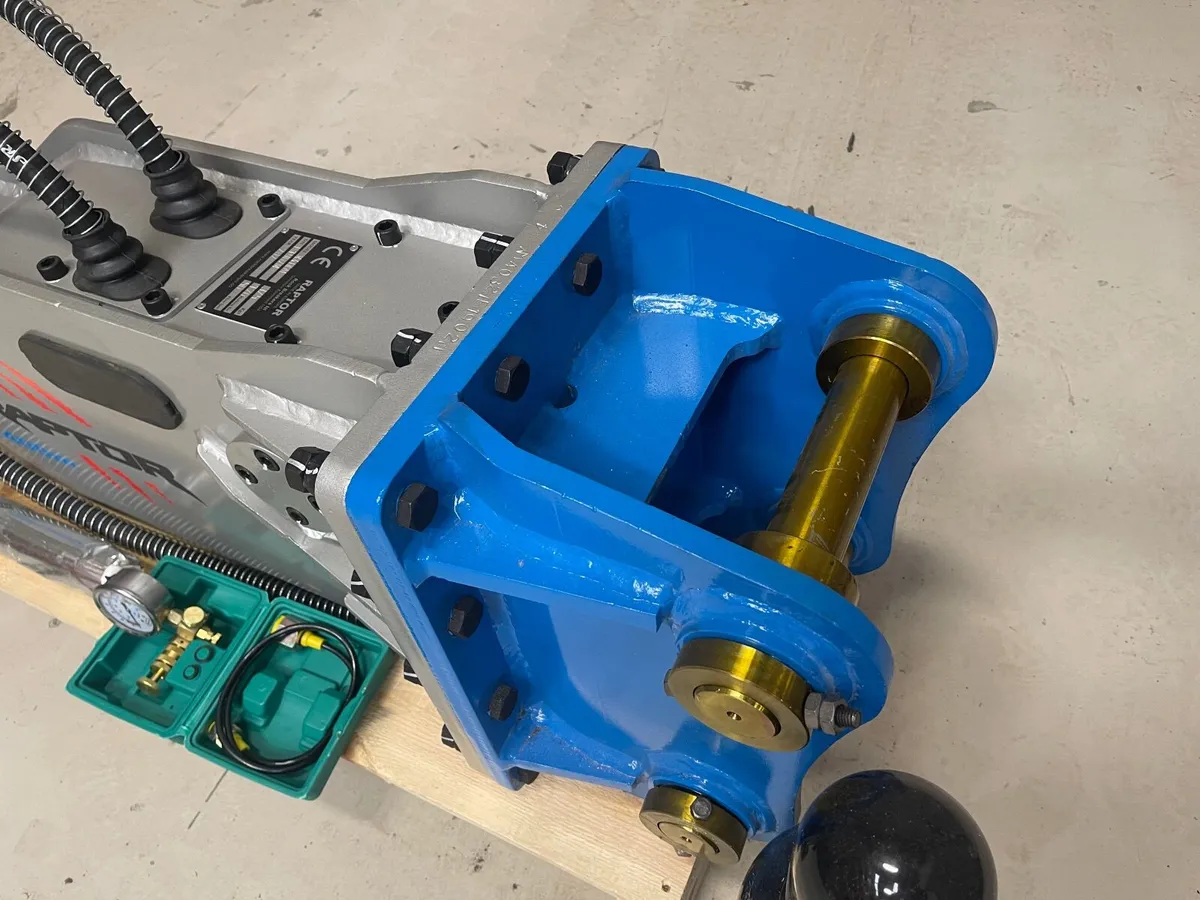 Rock breakers - Image 2