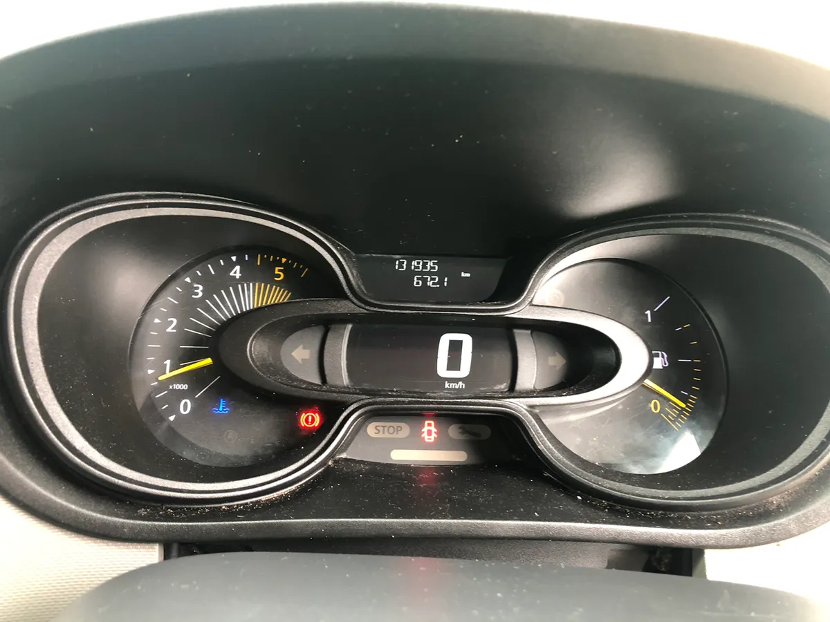 Hilux speedo repair , Hilux fuel gauge - Image 4