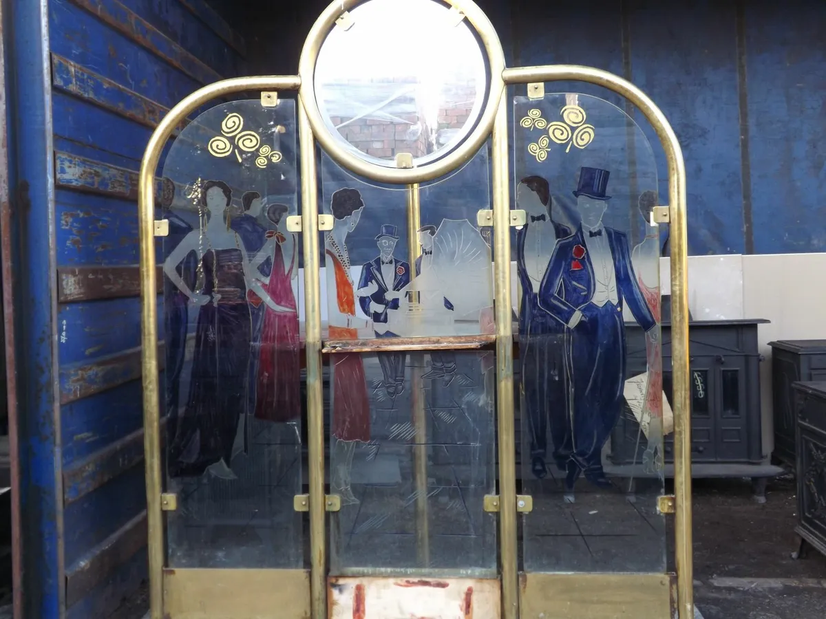 Brass and stained glass screens - Image 2