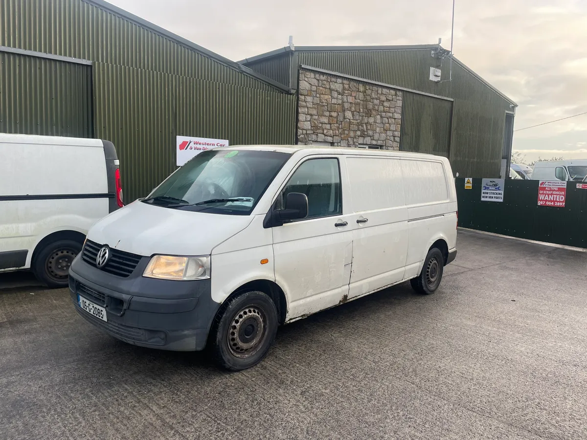 2005 vw transporter 2.5 tdi for dismantling - Image 2