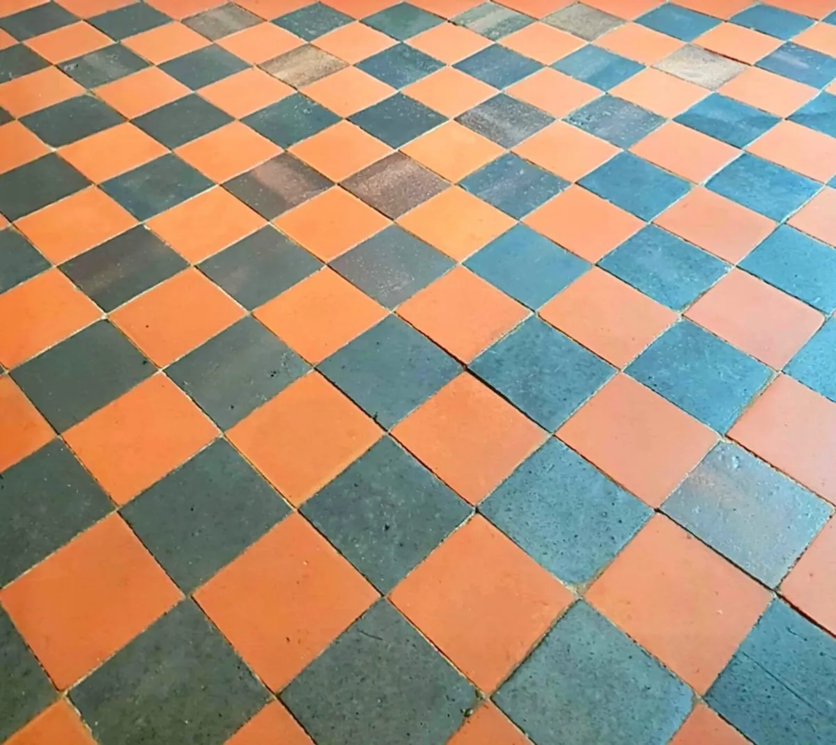 Red Quarry Tiles 6x6 - Image 3