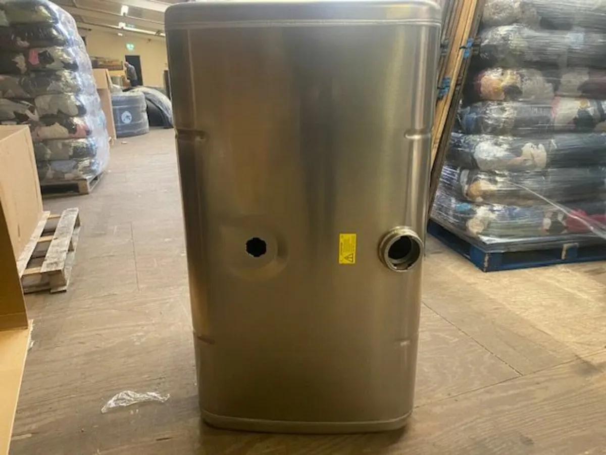 DAF 300L Aluminium Fuel Tank CF - Image 1