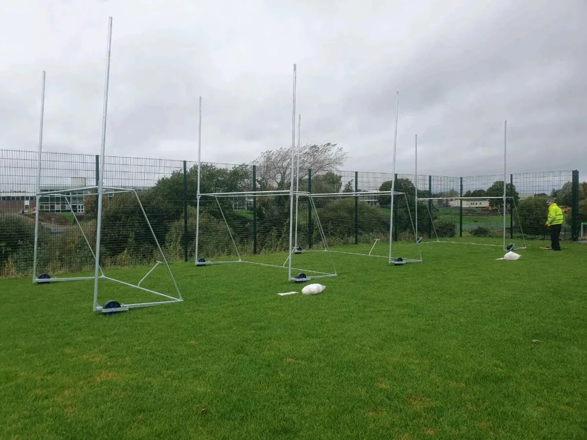 Goal posts - Image 4