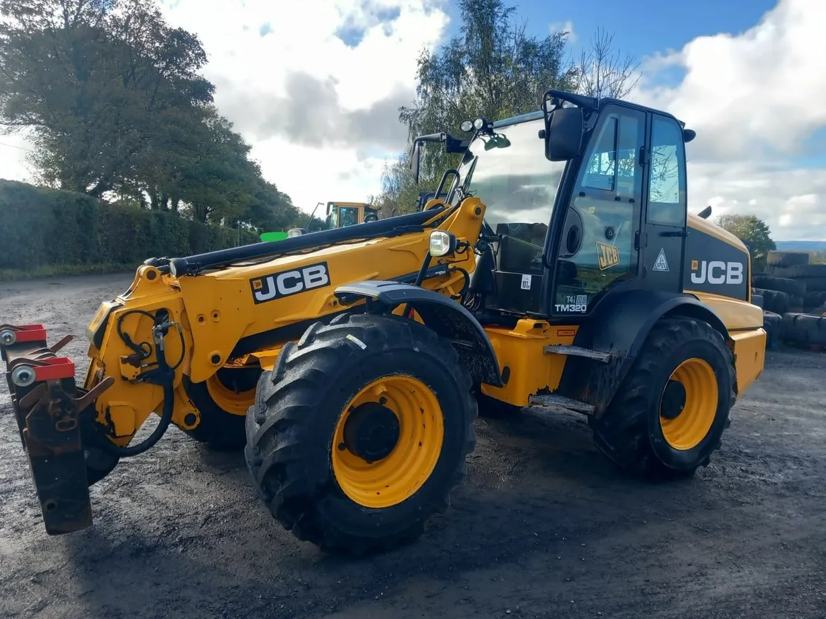 Jcb 320 - Image 1