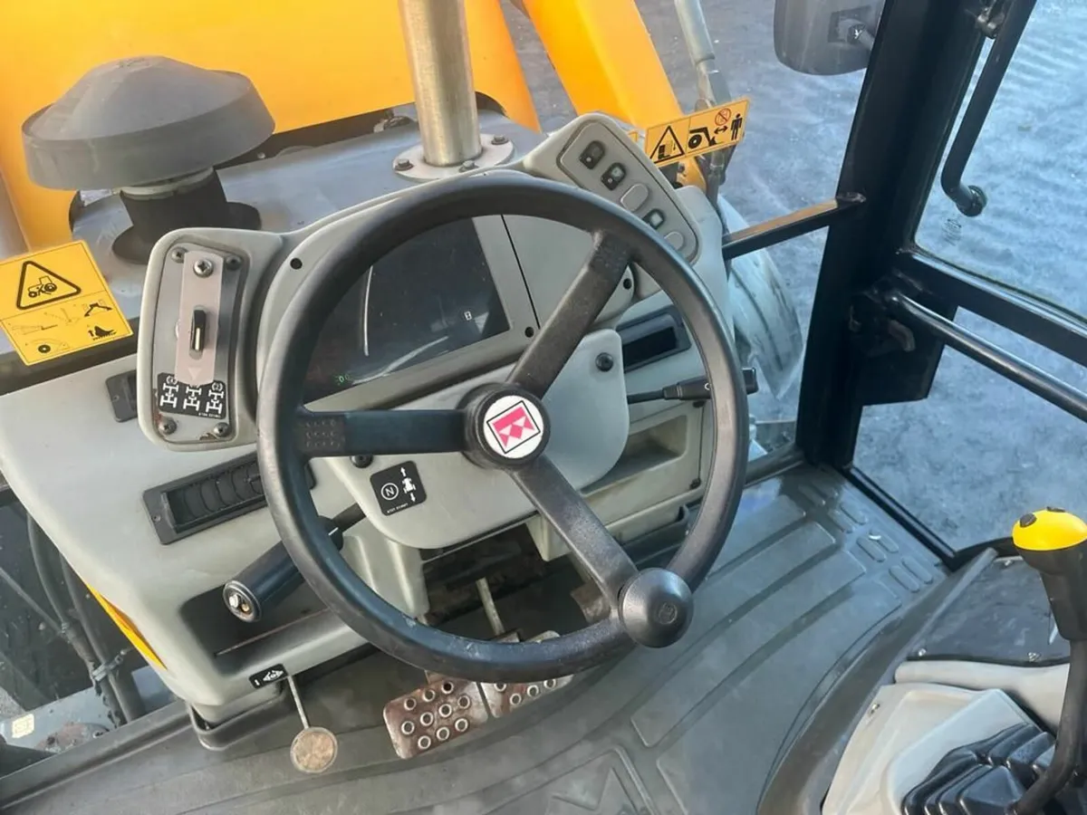 terex 860 elite digger loader - Image 3