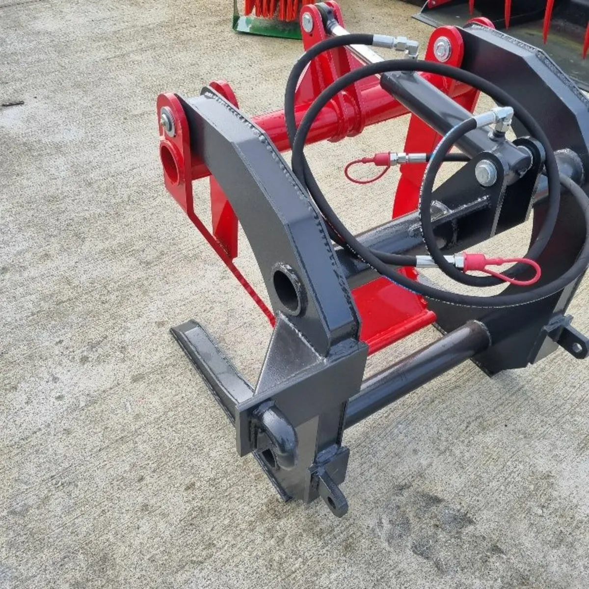 Tractor Loader Log Grab - Image 3