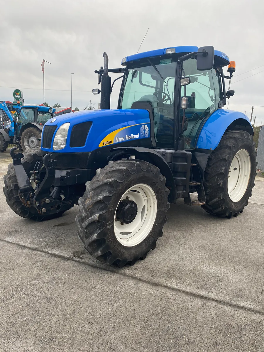 New Holland T6050 - Image 3