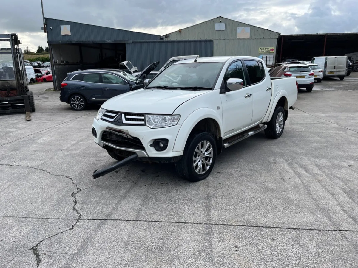 2016 Mitsubishi L200 2.5 - Image 1