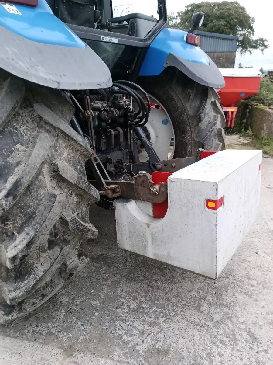 Tractor weight block - Image 1