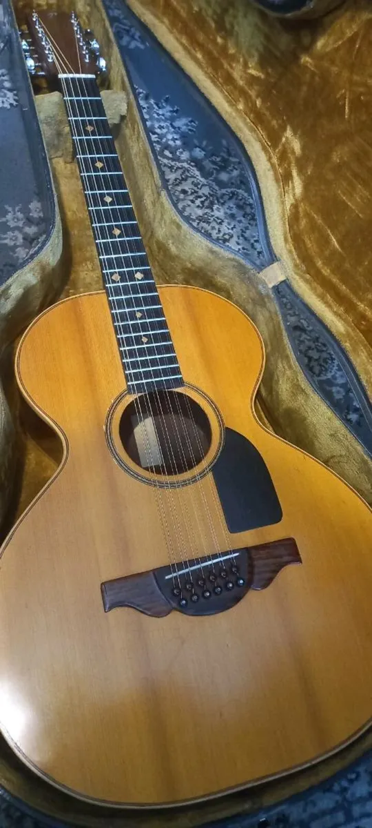 Custom handmade Jumbo  Acoustic -trades considered - Image 2