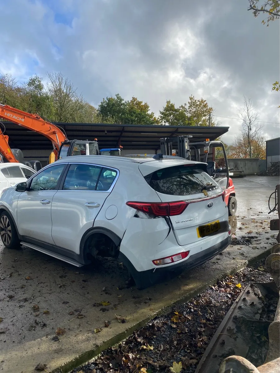 Kia Sportage for breaking - Image 2