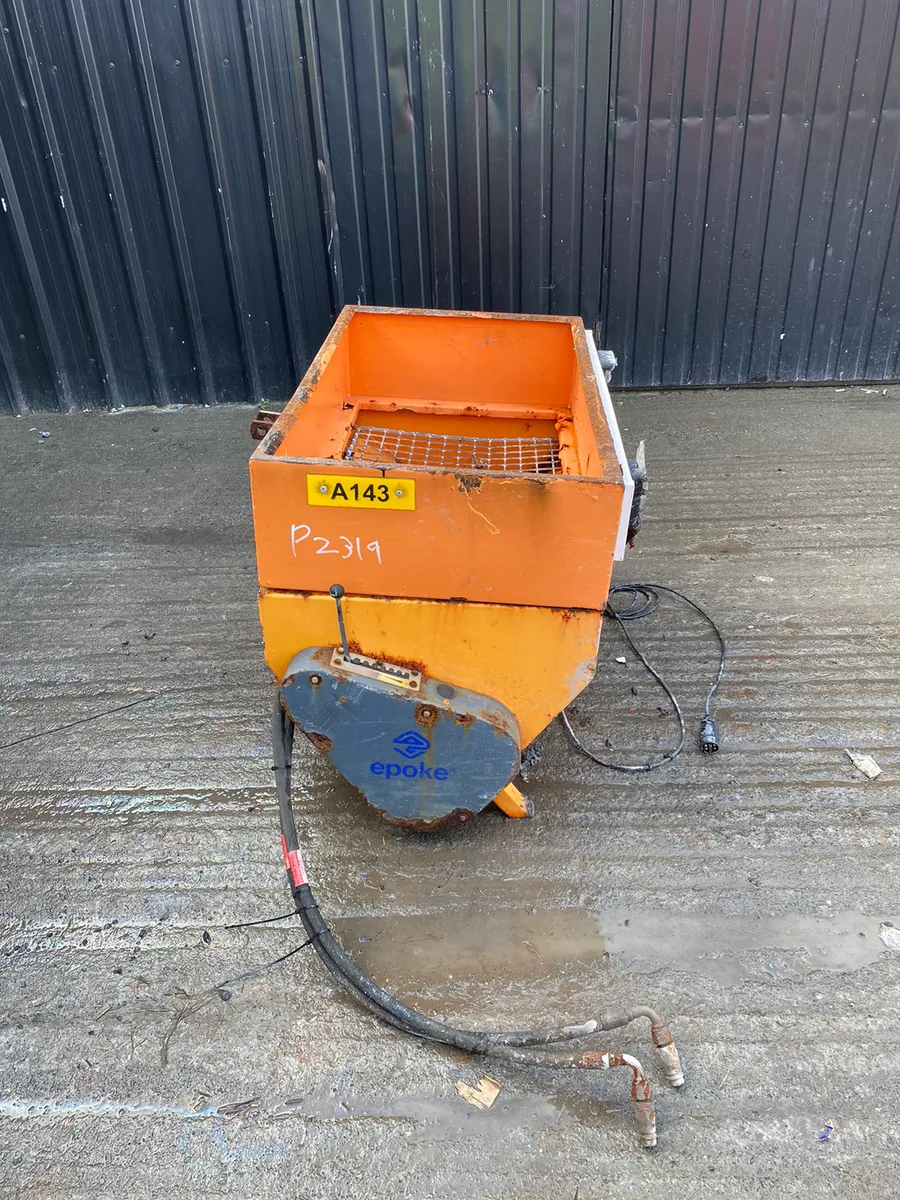 Espoke Tractor Salt Spreader - Image 4