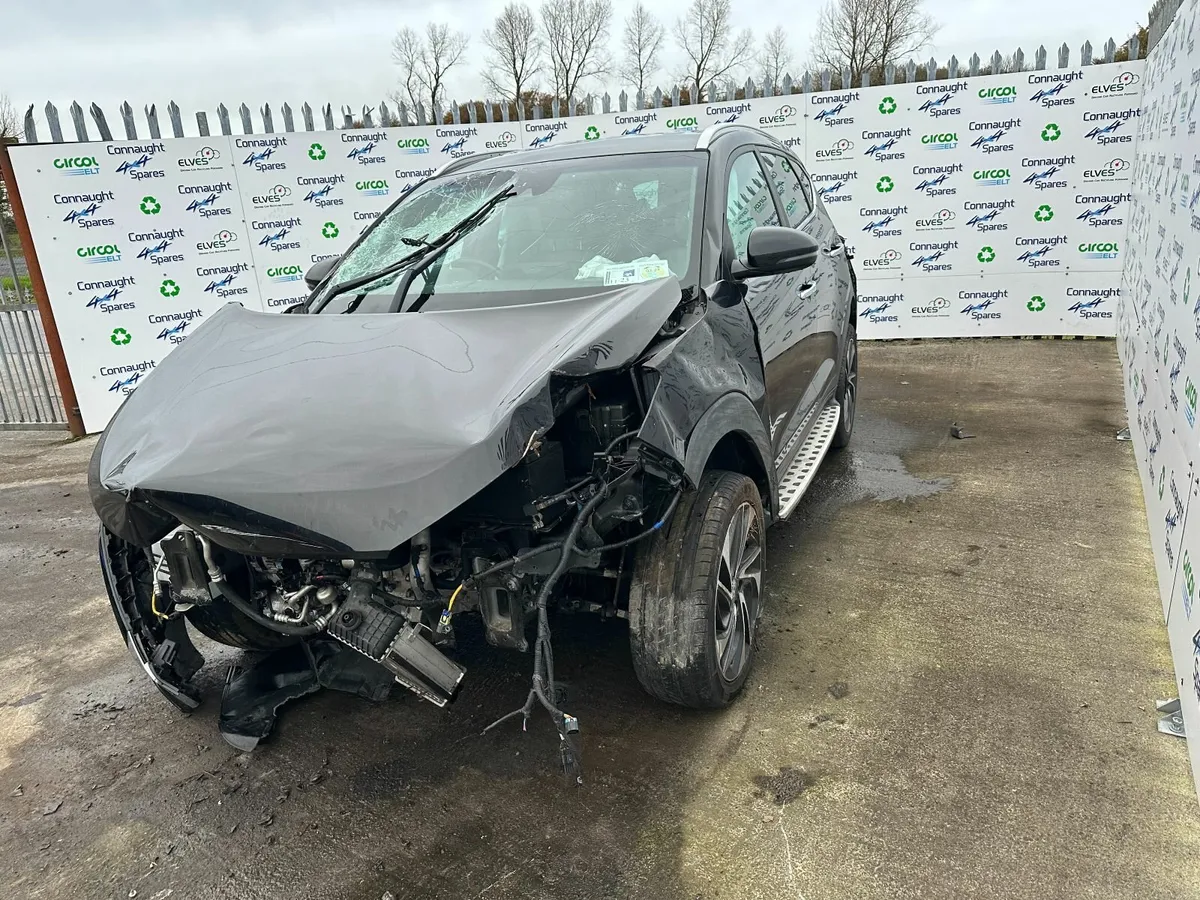 201 HYUNDAI TUCSON 1.6D JUST IN FOR BREAKING - Image 2