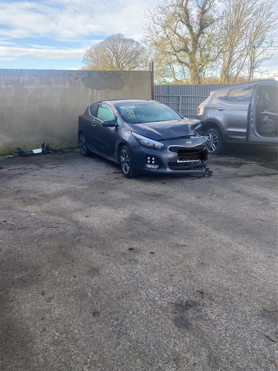 For breaking Kia pro ceed - Image 1