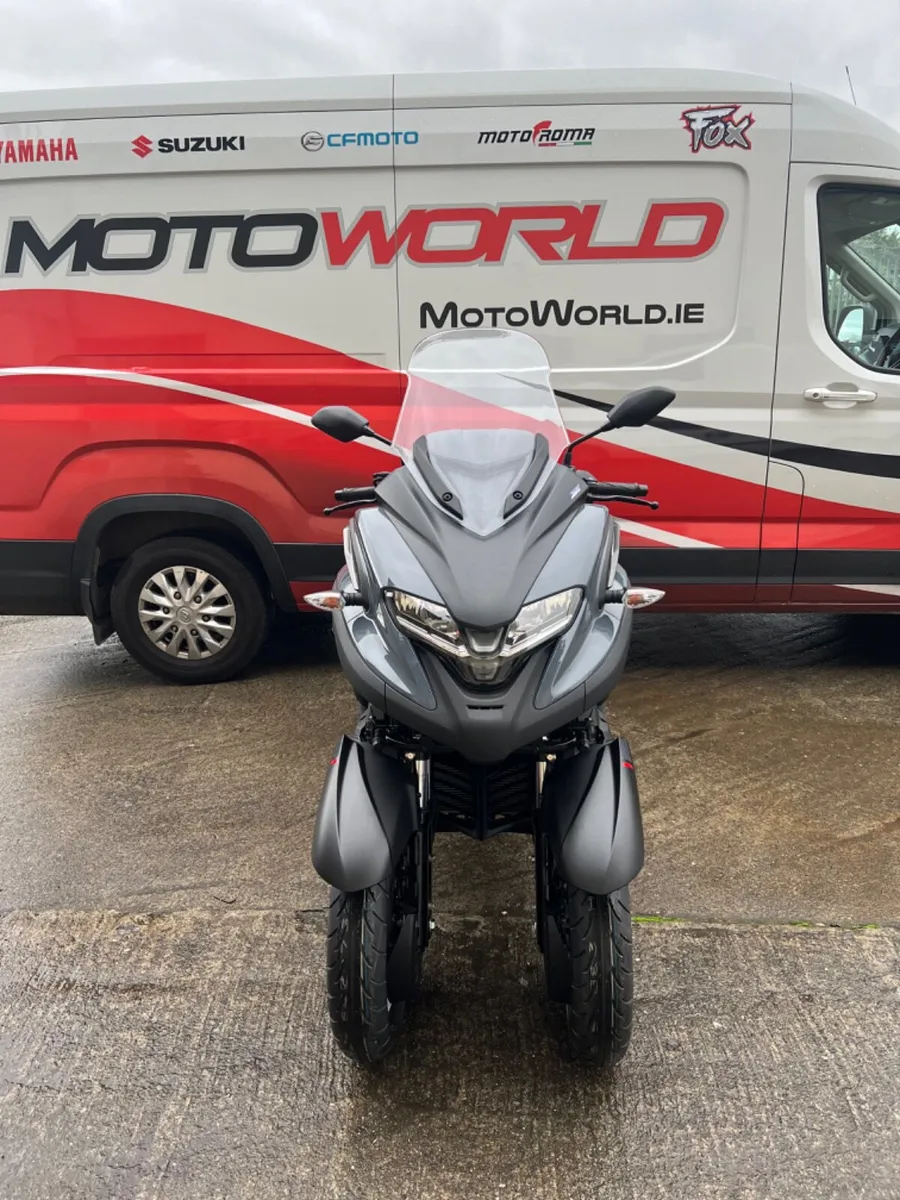 ** SALE ** NEW Yamaha Tricity 300 - IN STOCK - Image 3