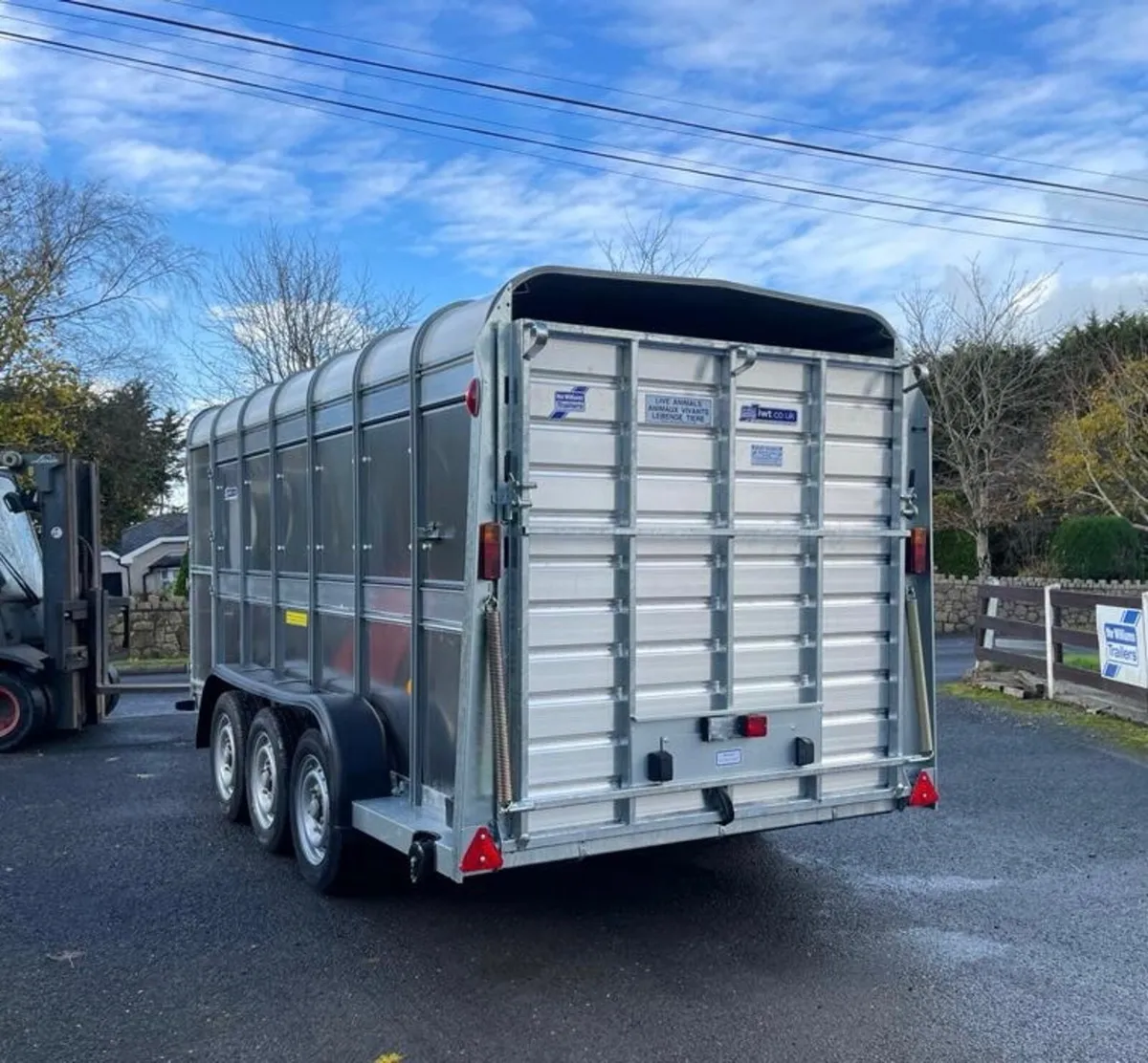 New Ifor Williams 14'x5'10 Cattle Trailer - Image 3