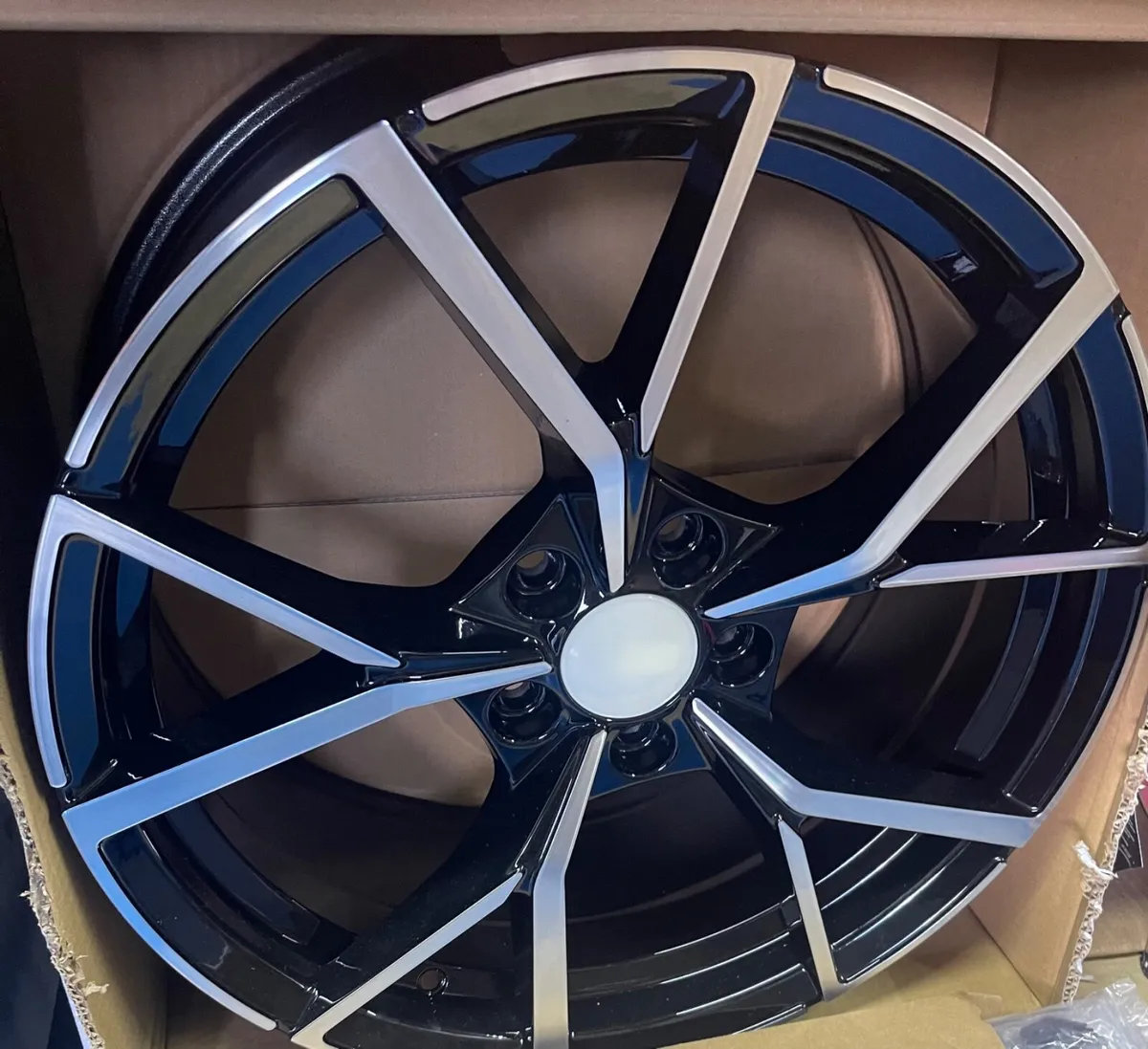 18” vw Skoda alloys x4  5x112 - Image 1