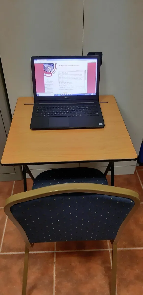 Folding Exam desks - Image 2