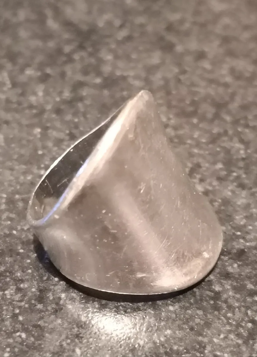 Handmade heavy silver ring - Image 4