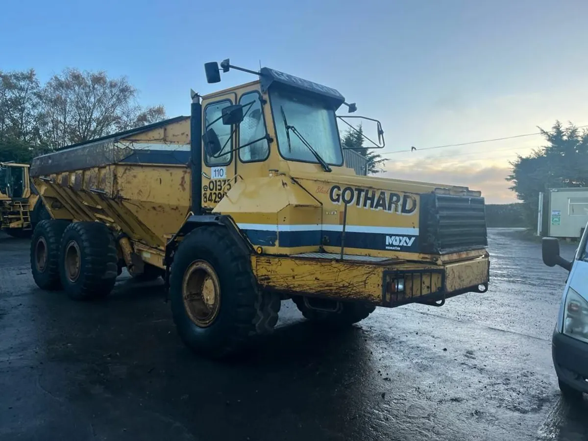 Moxy / Komatsu 6wd dump truck - Image 4