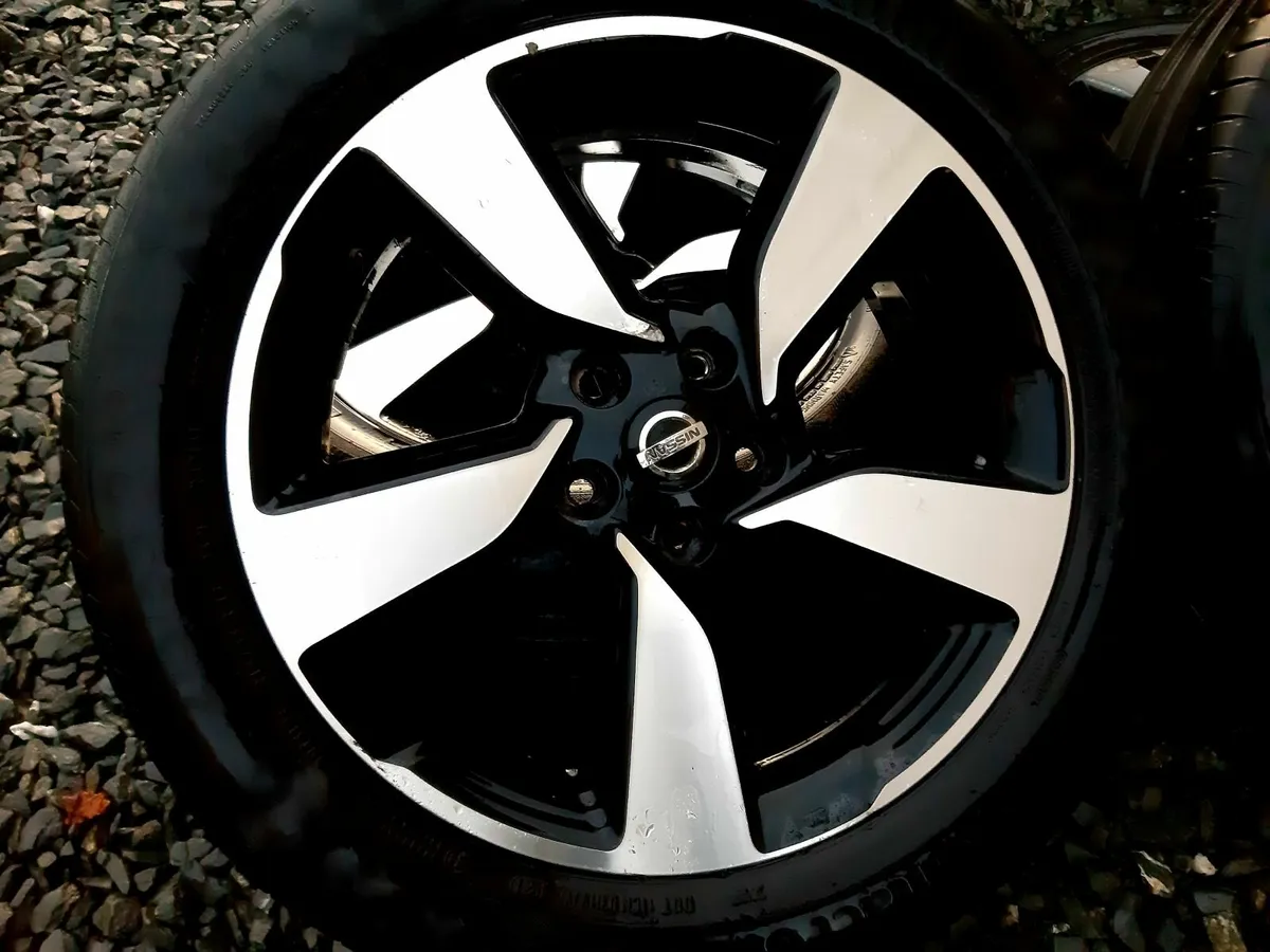 Genuine 5x114.3 Qashqai Alloys 18inch - Image 3