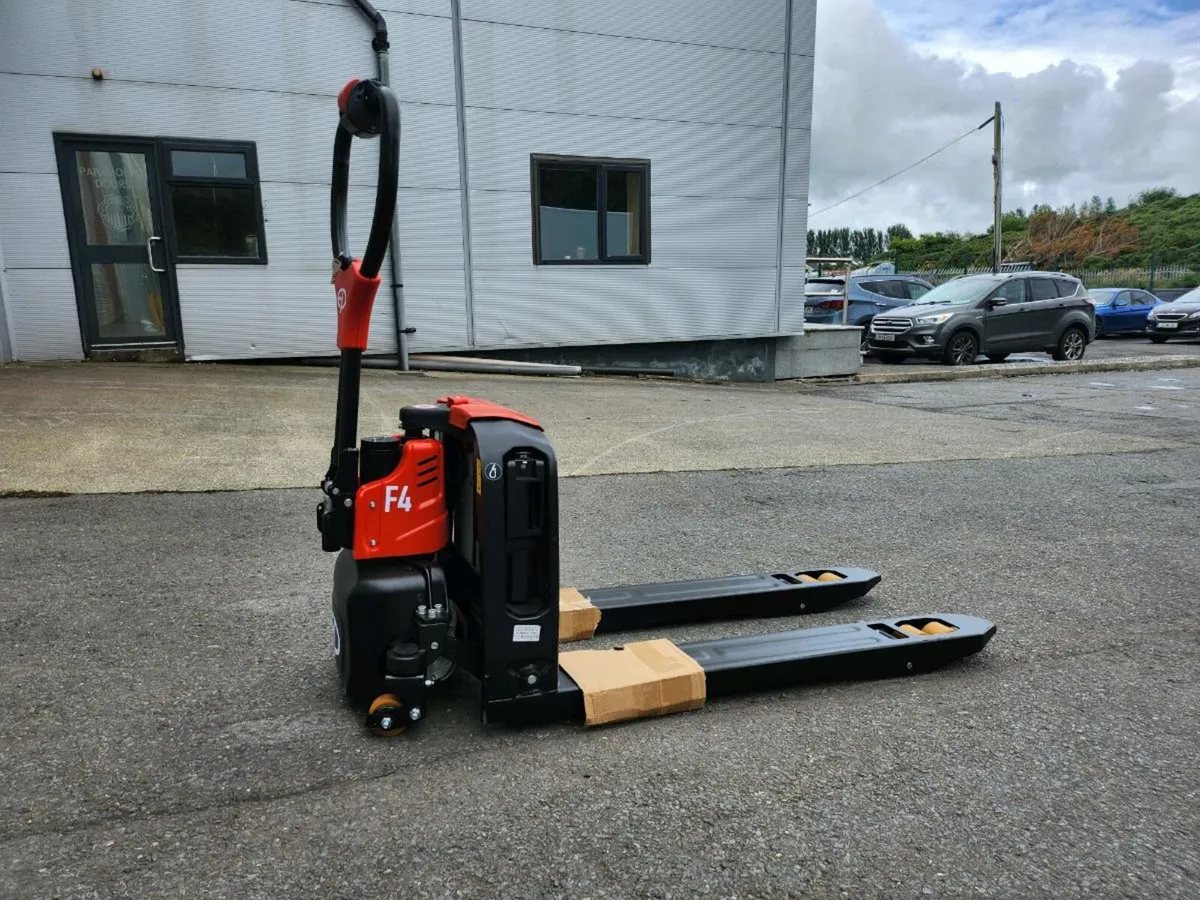 Electric Pallet Trucks [IN STOCK] - Image 1