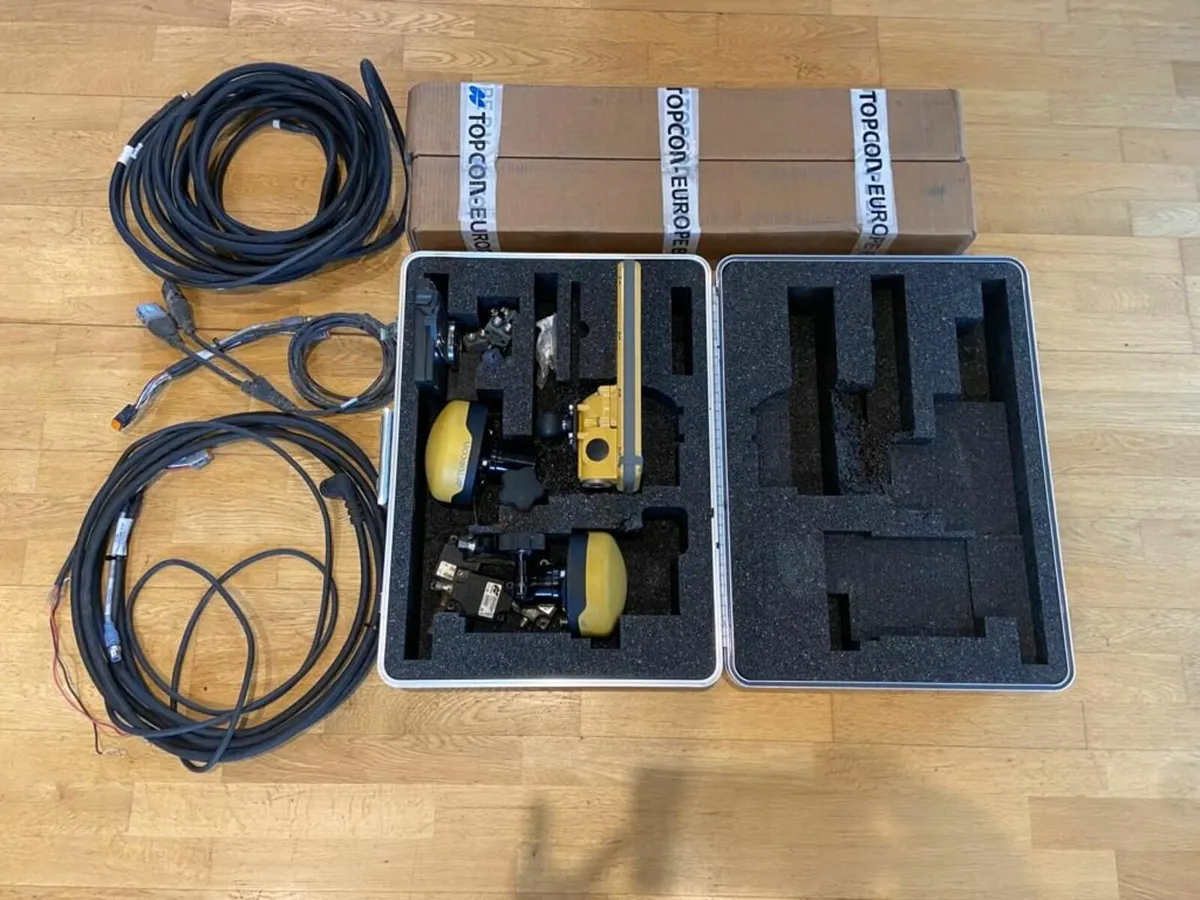 TopCon X53i 3D GPS Excavator System - Image 3