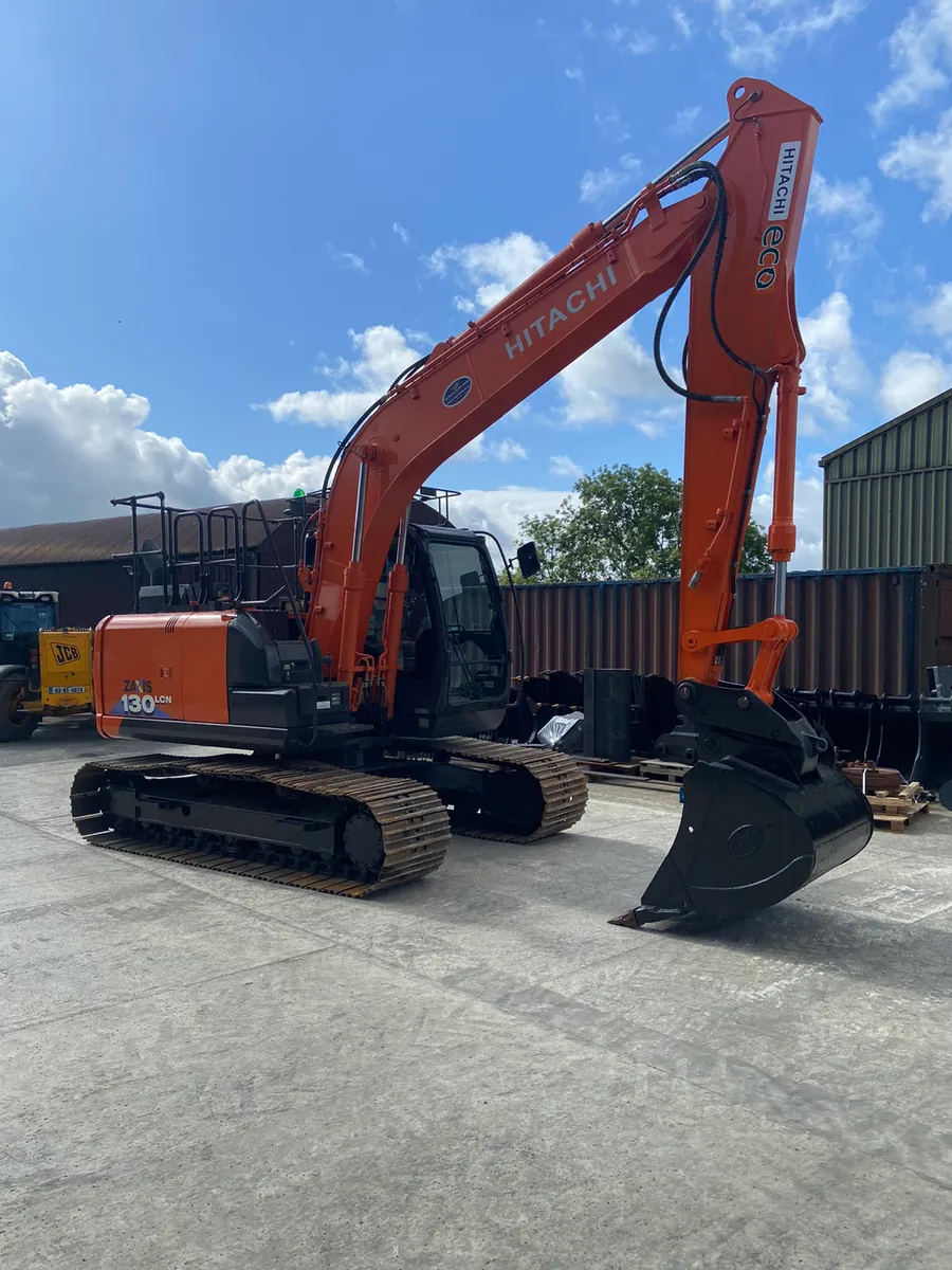 Hitachi Zaxis 130 - 6 - Image 2