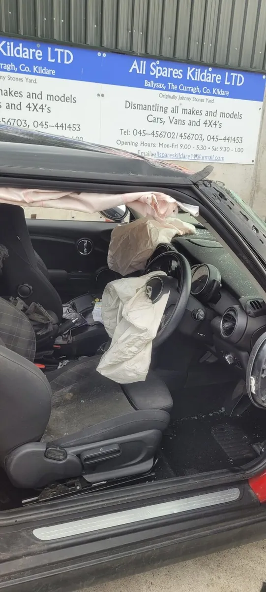 2016 Mini *For Parts* - Image 3