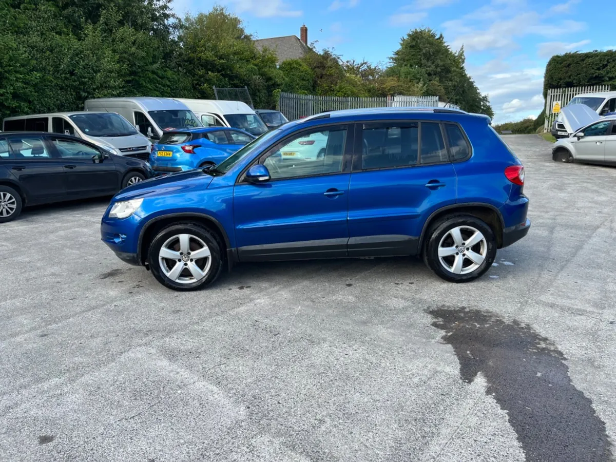 2010 VW Tiguan 2.0 4x4 - Image 1
