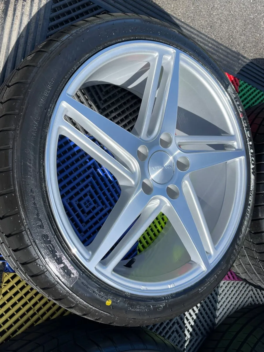 18” veemann vfs31 8.0” 5x112  alloys & tyres - Image 3
