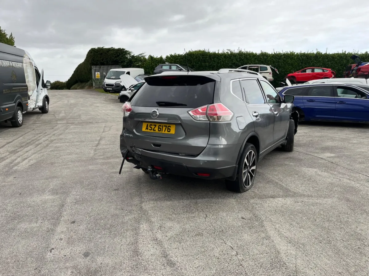 2018 Nissan X Trail 2.0 4x4 7 seater - Image 4