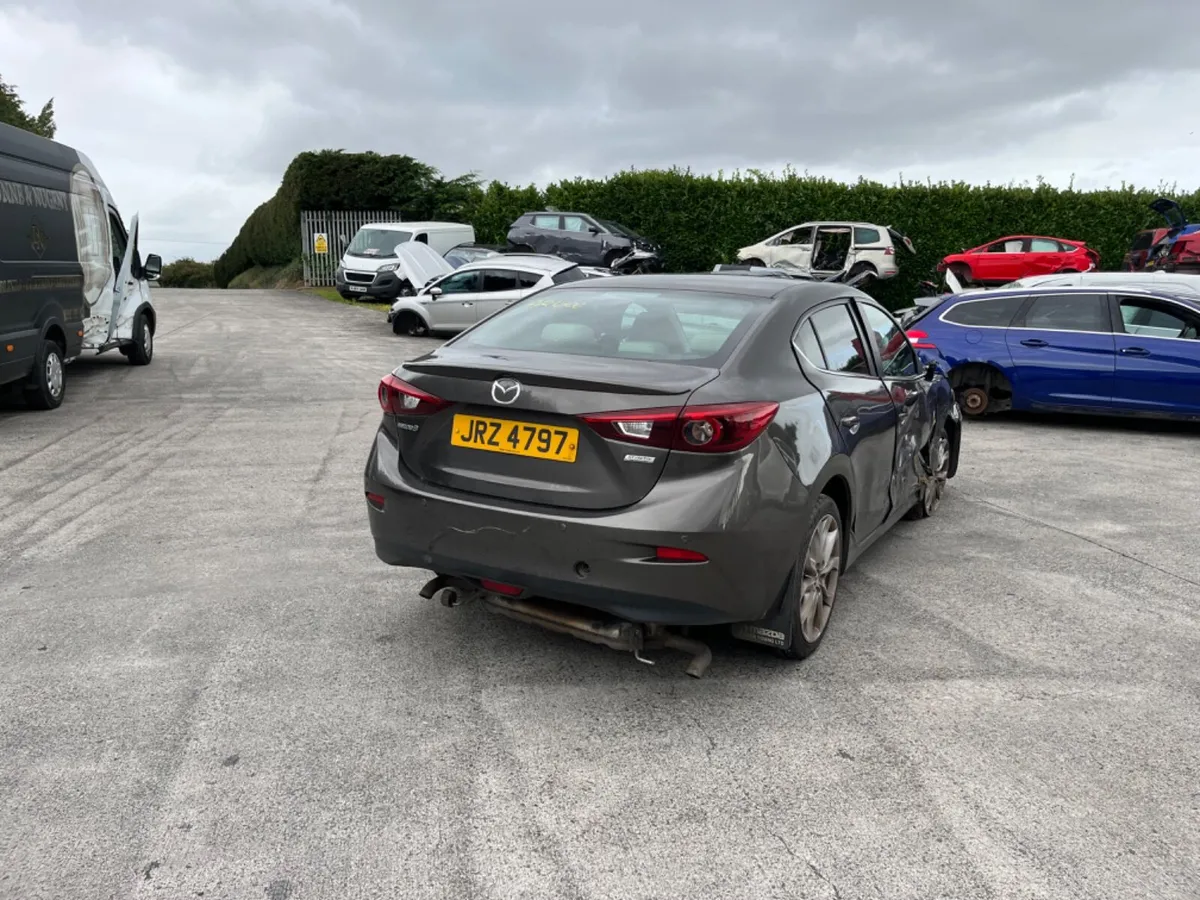 2016 Mazda 3 sport Nav 2.0 ptl - Image 4