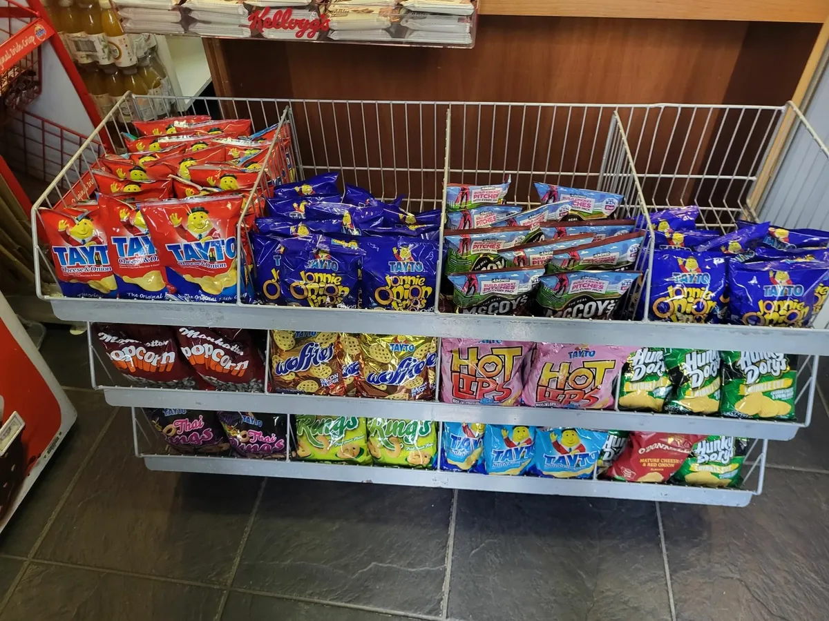 Quick Sell Crisps Display Basket - Image 1