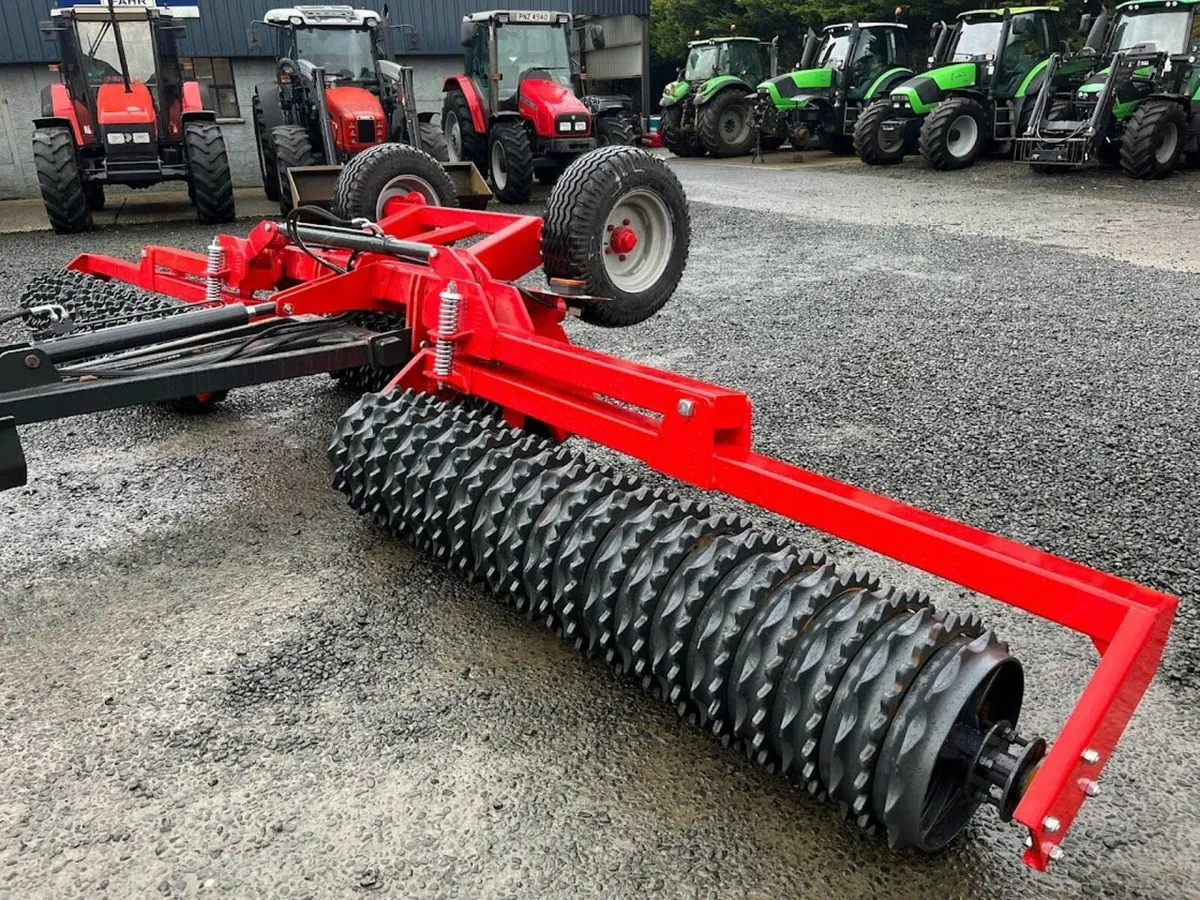NEW Soilmaster 6.3M Cambridge Roller - Image 4